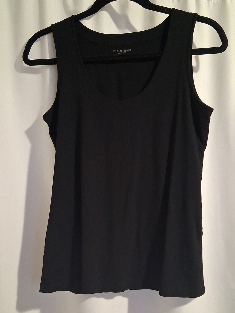 Eileen Fisher Women's Black Viscose Tank Top XS Sleeveless Casual Basic Layer